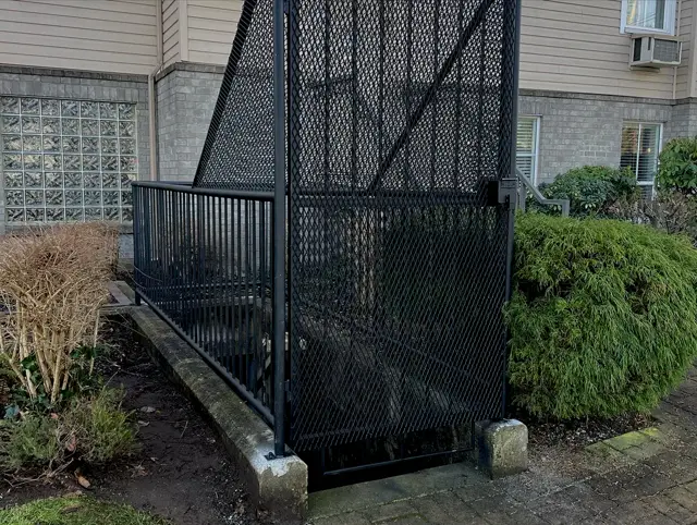 Steel security gate