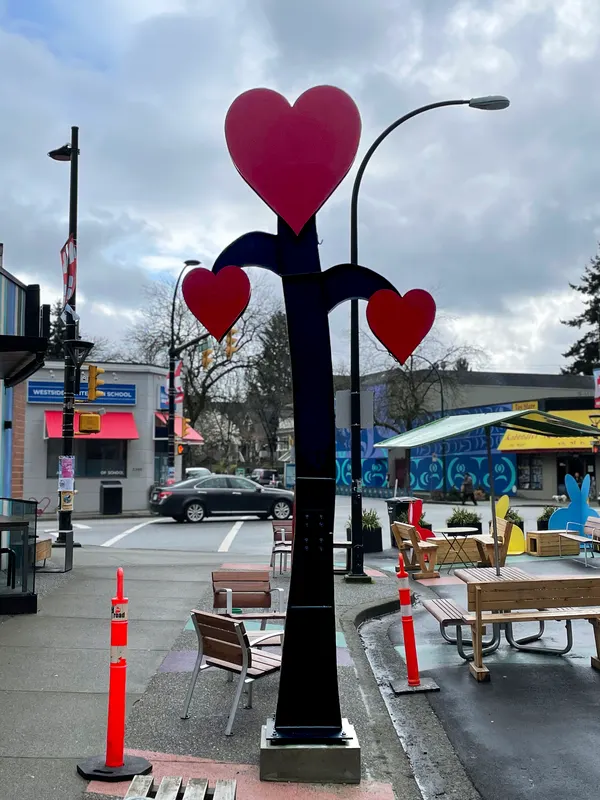 Decorative steel sculpture